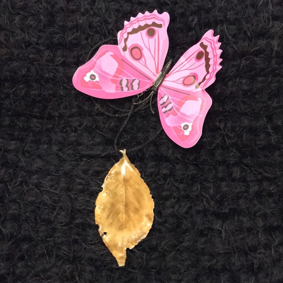 Exclusive Leaf Boho One of a Kind Necklace - Picture 4 of 12